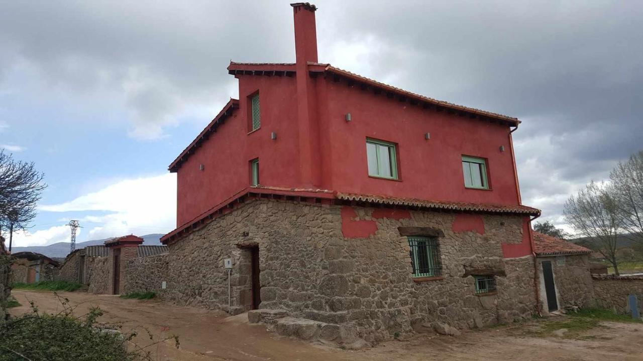 Casa Rural Rojo Del Tietar La Iglesuela Exterior foto